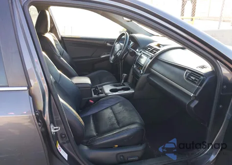 2014 Toyota Camry Se z USA, uszkodzony, nr VIN 4T1BF1FK9EU727414